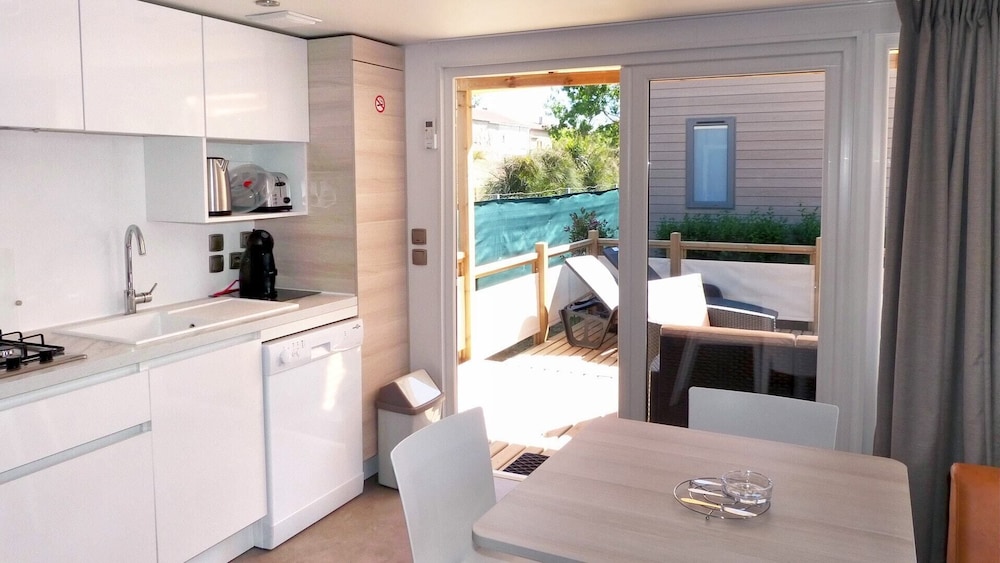 

Napoli - La Londe-les-Maures - Camping Les Palmiers