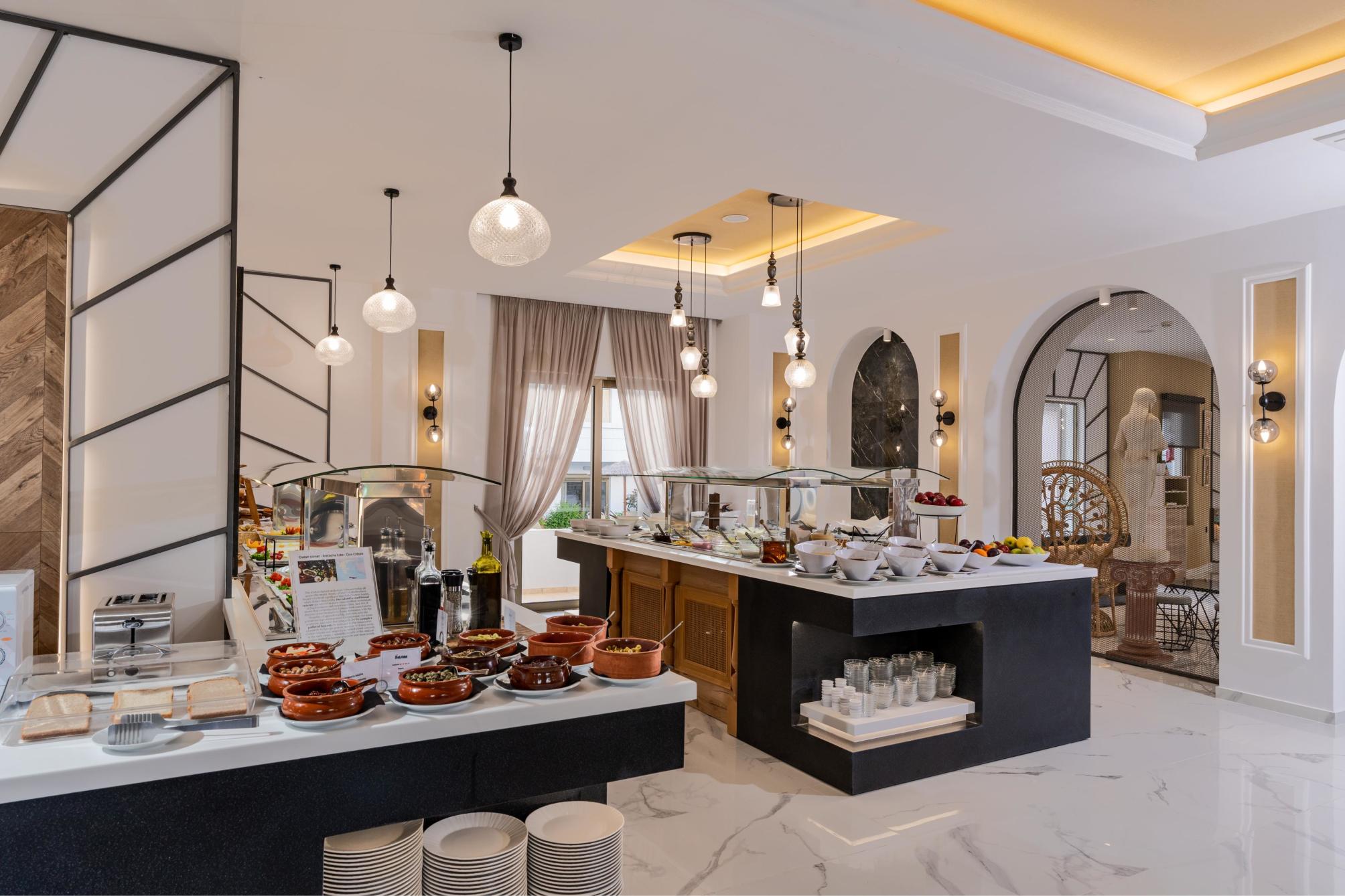 

Milano - Kavros - Delfina Boutique Hotel