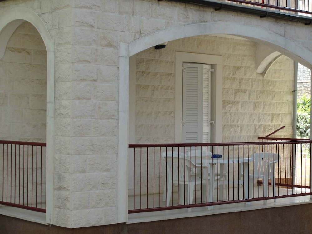 

Roma - Splitska, Brazza - Apartments Boguvila