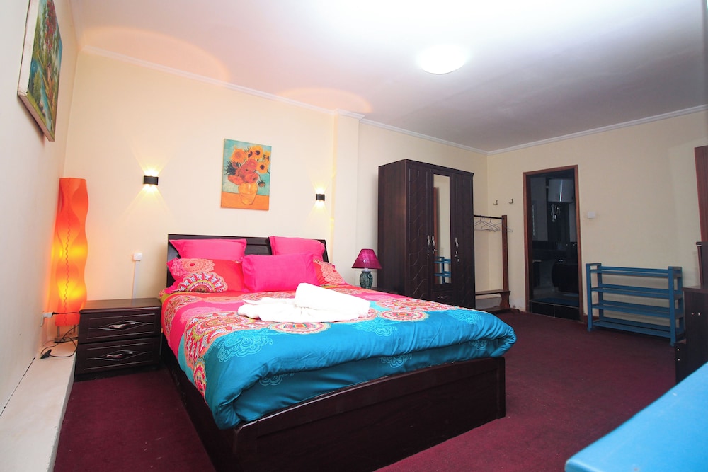 

Catania - Antananarivo - Big Bang Hotel Antananarivo