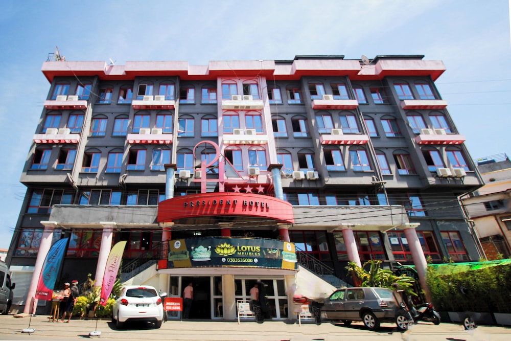 

Milano - Antananarivo - Big Bang Hotel Antananarivo