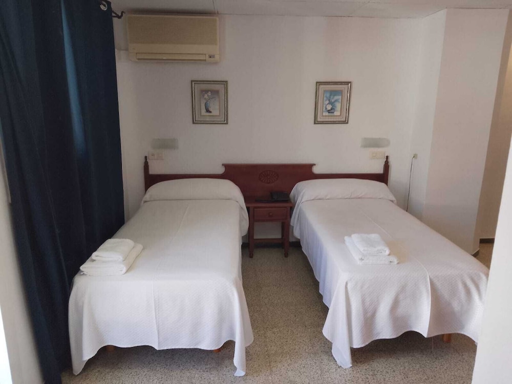 

Roma - Tossa de Mar - Vintage Hotel Mercedes