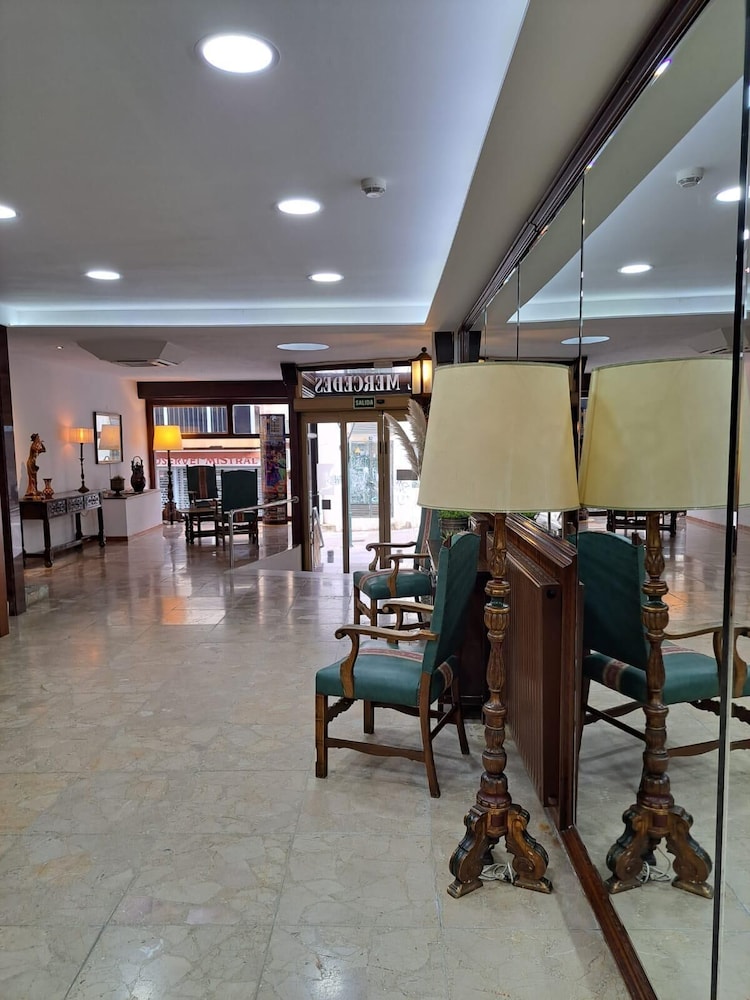 

Bologna - Tossa de Mar - Vintage Hotel Mercedes