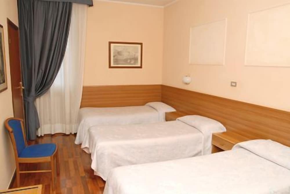 

Catania - Assisi - Hotel Porziuncola