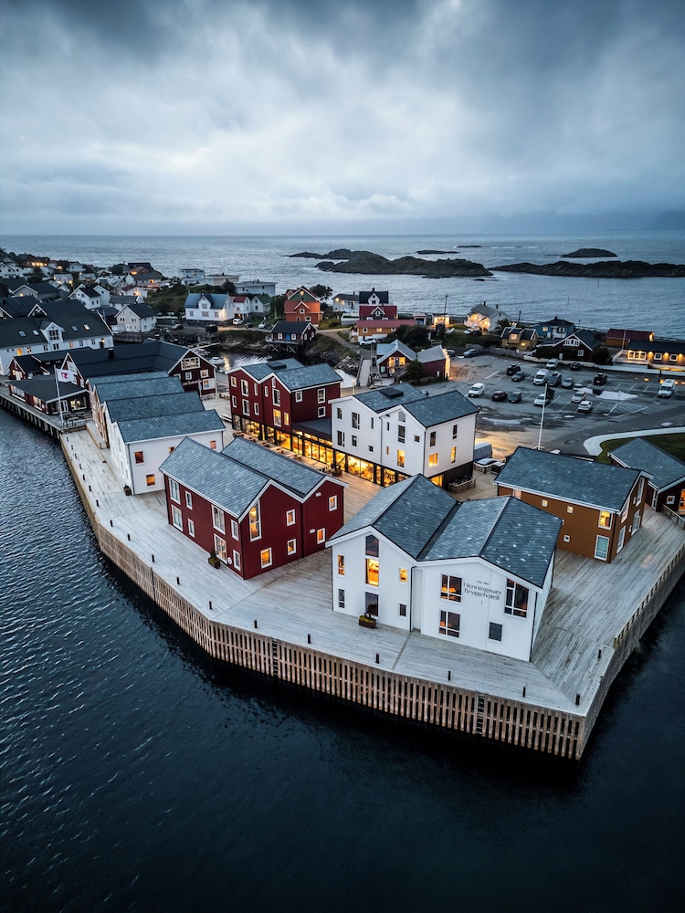 

Napoli - Henningsvær - Henningsvær Bryggehotell - by Classic Norway Hotels