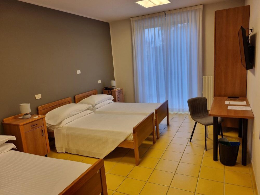 

Catania - Caselle Torinese - Phi Hotel Homy Druento