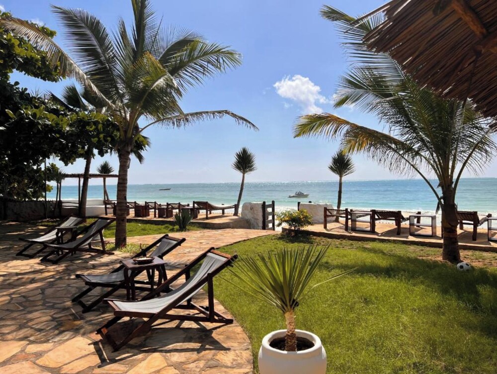 

Bologna - Kiwengwa - Ocean Spirit Hotel