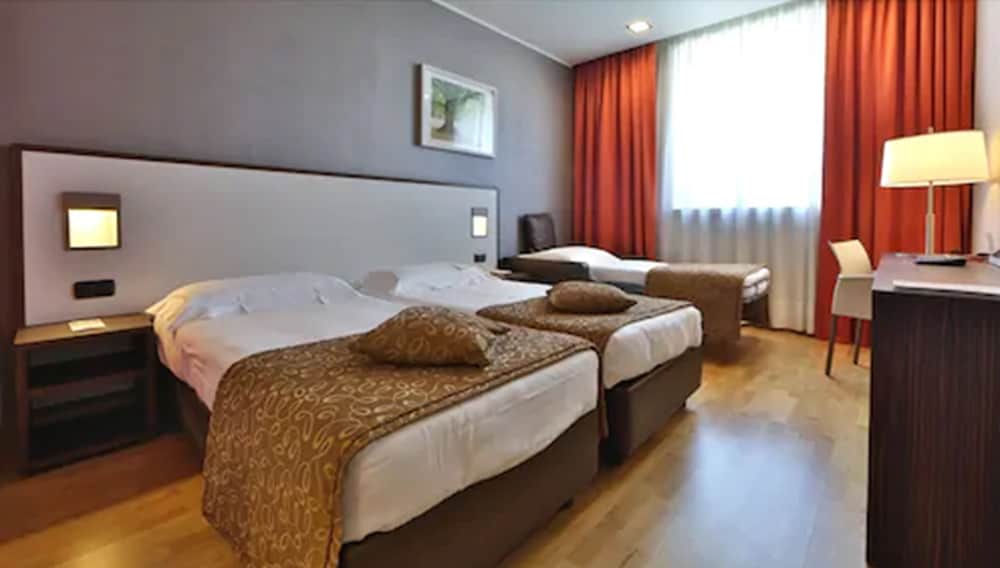 

Bari - Sesto San Giovanni - Best Western Falck Village Milano Sesto