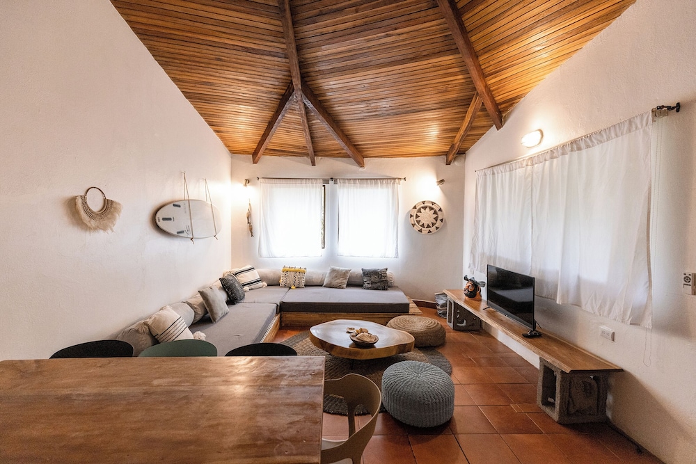 

Firenze - Tamarindo - SoulShine