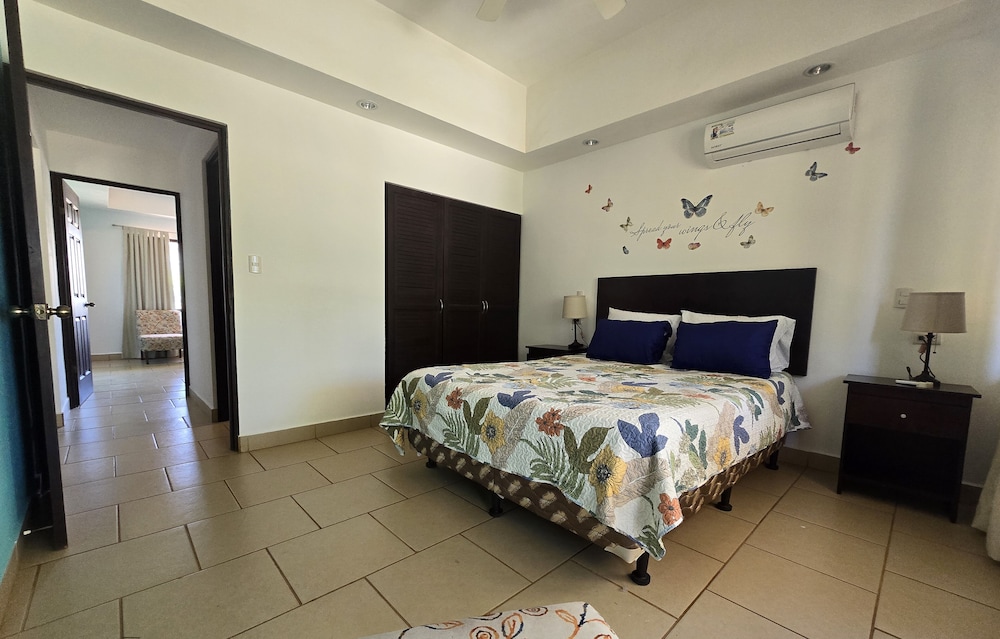 

Milano - Marbella - Casa Azules Jungle Villa 3 piscinas