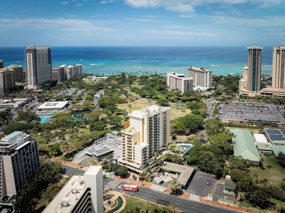 Insel Oahu – Luana Waikiki Hotel