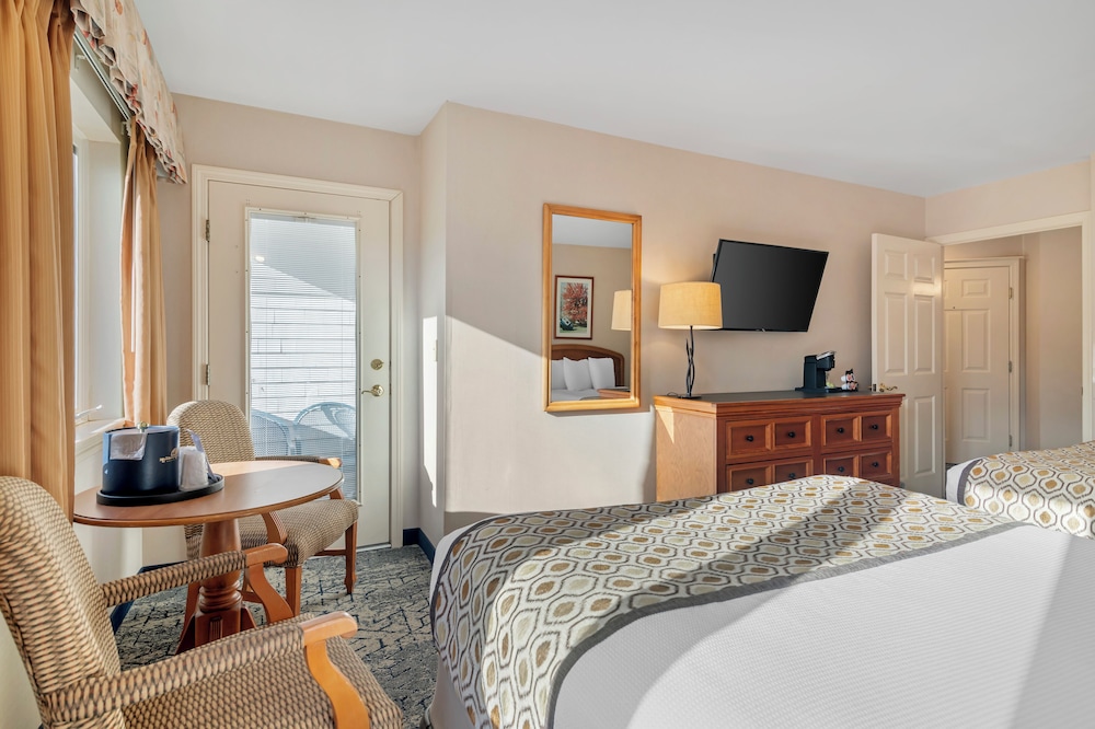 

Milano - Ogunquit - Meadowmere Resort