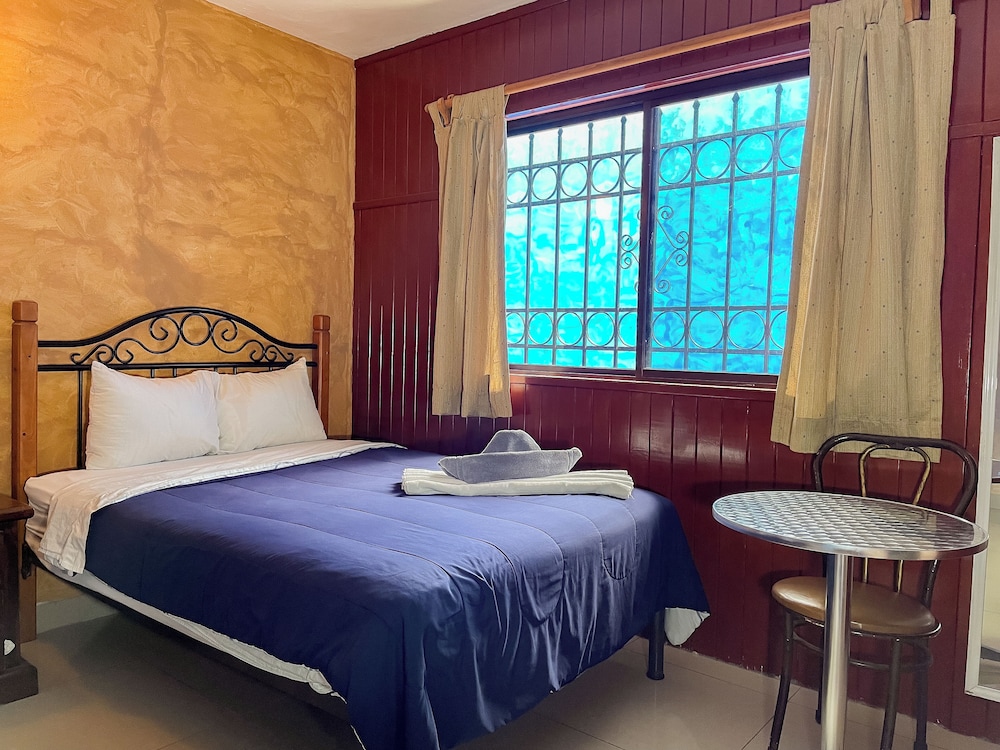 

Venezia - Cozumel - Hotel La Casona Real
