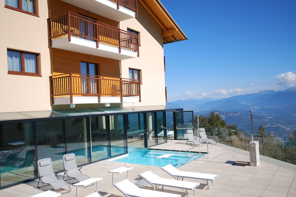

Milano - Trento - Hotel Monte Bondone