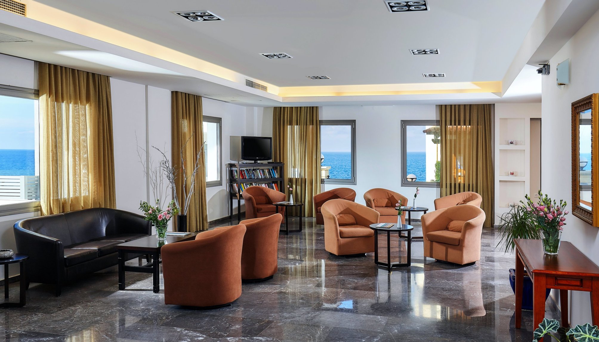 

Firenze - Skaleta - Panormo Beach Hotel