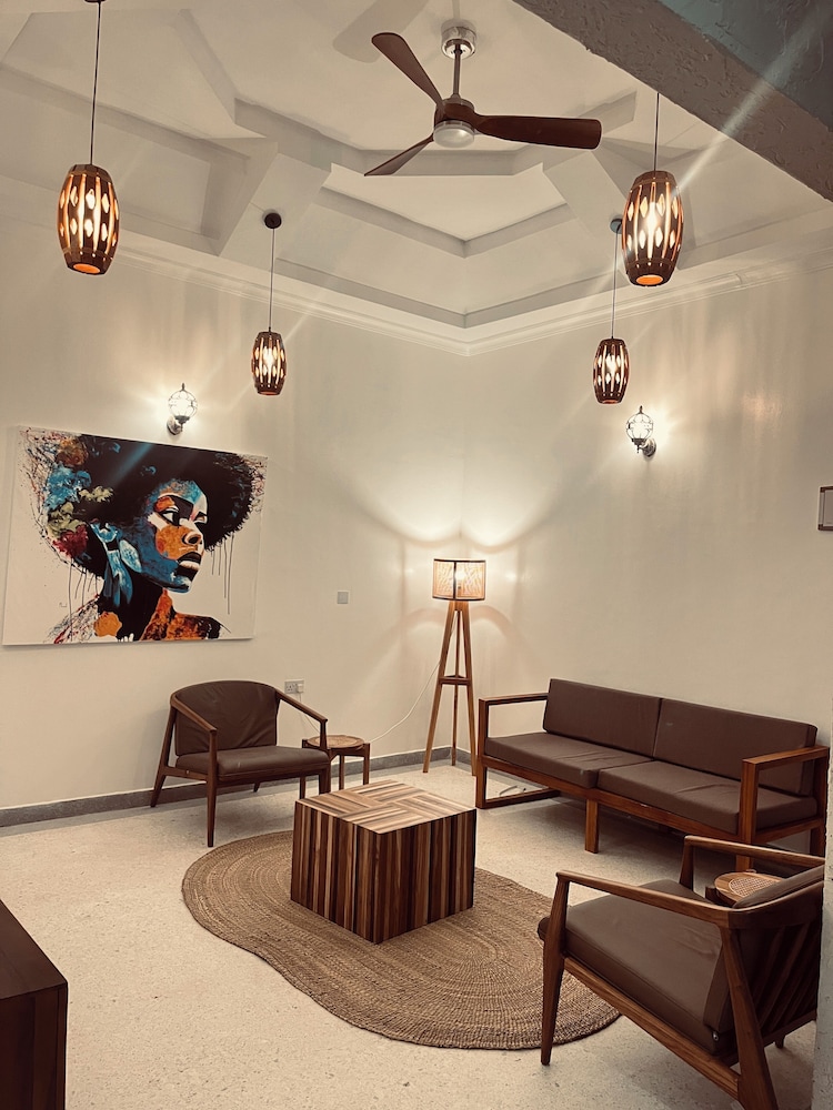 

Bologna - Kidenga - Leparadis Zanzibar Boutique Hotel