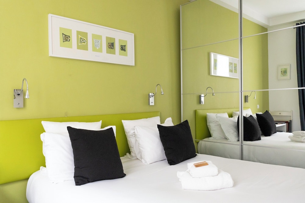 

Venezia - Boulogne-Billancourt - Porte de Versailles Hotel