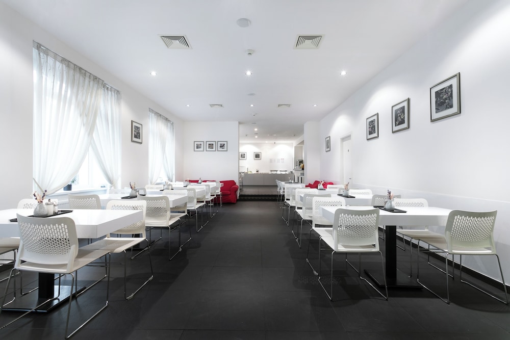 

Bologna - Zdiby - My Hotel Apollon