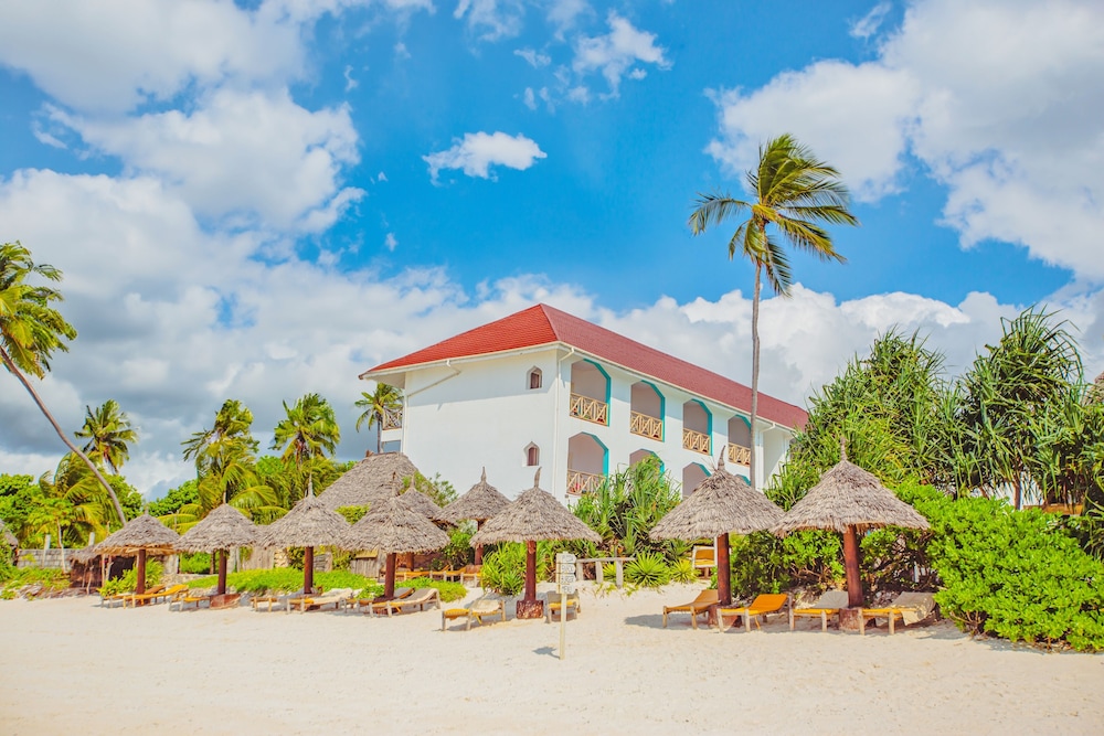 

Bari - Pwani Mchangani - AHG Sun Bay Mlilile Beach Hotel