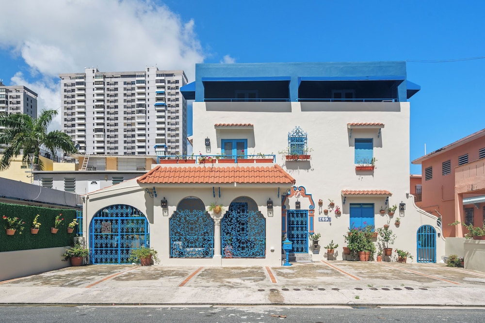 

Bologna - San Juan - MANSION MIRAFLORES