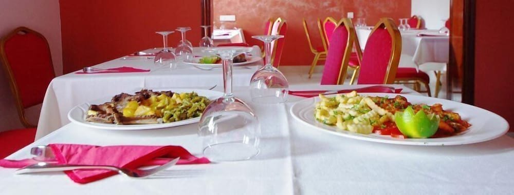

Milano - Dakar - Hôtel Résidence La Corniche
