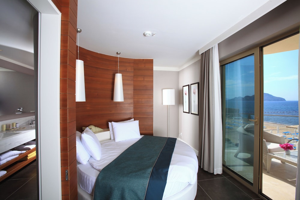 

Milano - Gumusluk - SUNDANCE SUITES HOTEL
