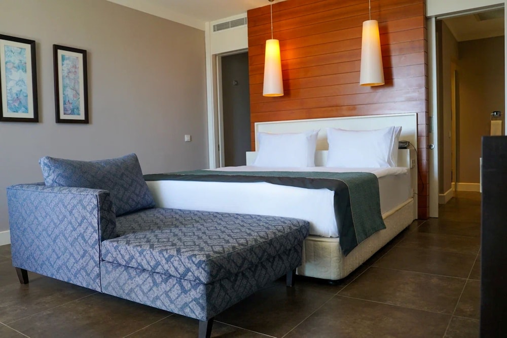 

Bologna - Turgutreis - SUNDANCE SUITES HOTEL