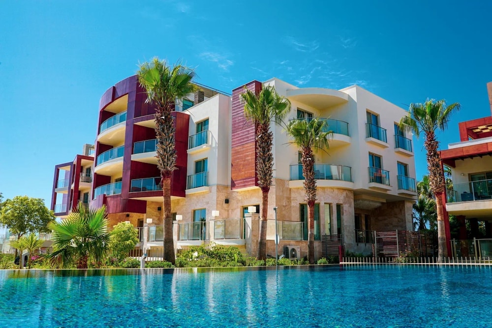 

Venezia - Turgutreis - SUNDANCE SUITES HOTEL
