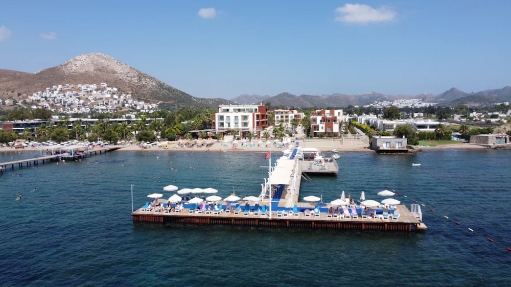

Milano - Turgutreis - SUNDANCE SUITES HOTEL