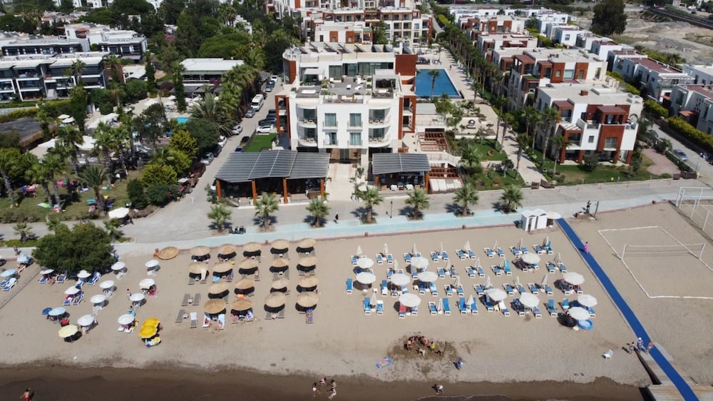 

Milano - Turgutreis - SUNDANCE SUITES HOTEL