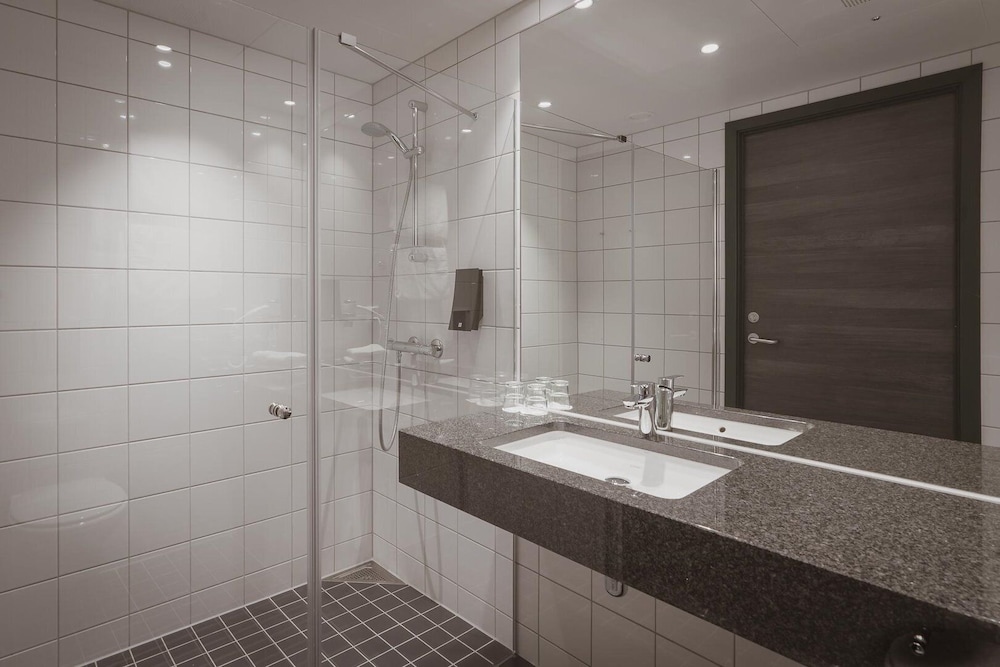 

Milano - Sommarøy - Sommarøy Arctic Hotel Tromsø