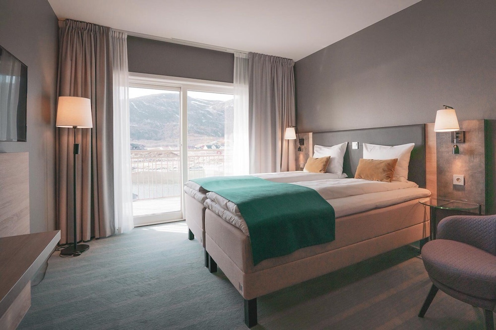 

Roma - Sommarøy - Sommarøy Arctic Hotel Tromsø