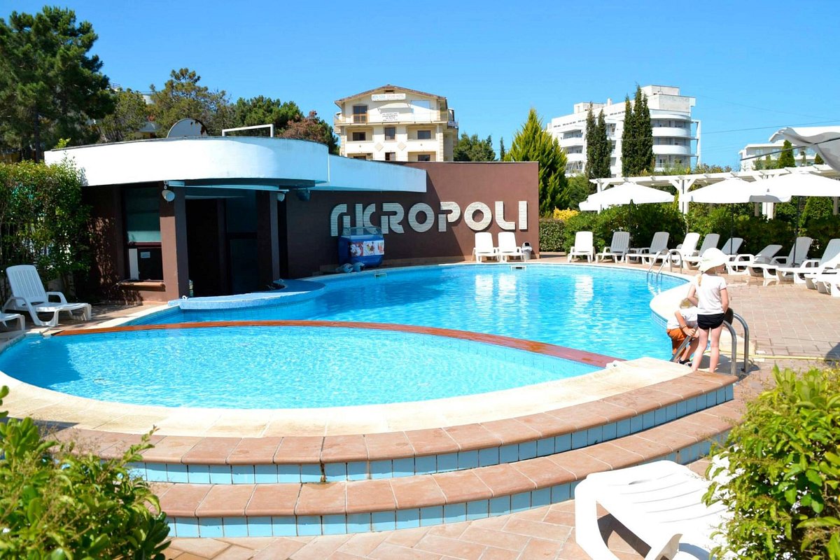 

Bari - Qerret - HOTEL AKROPOLI