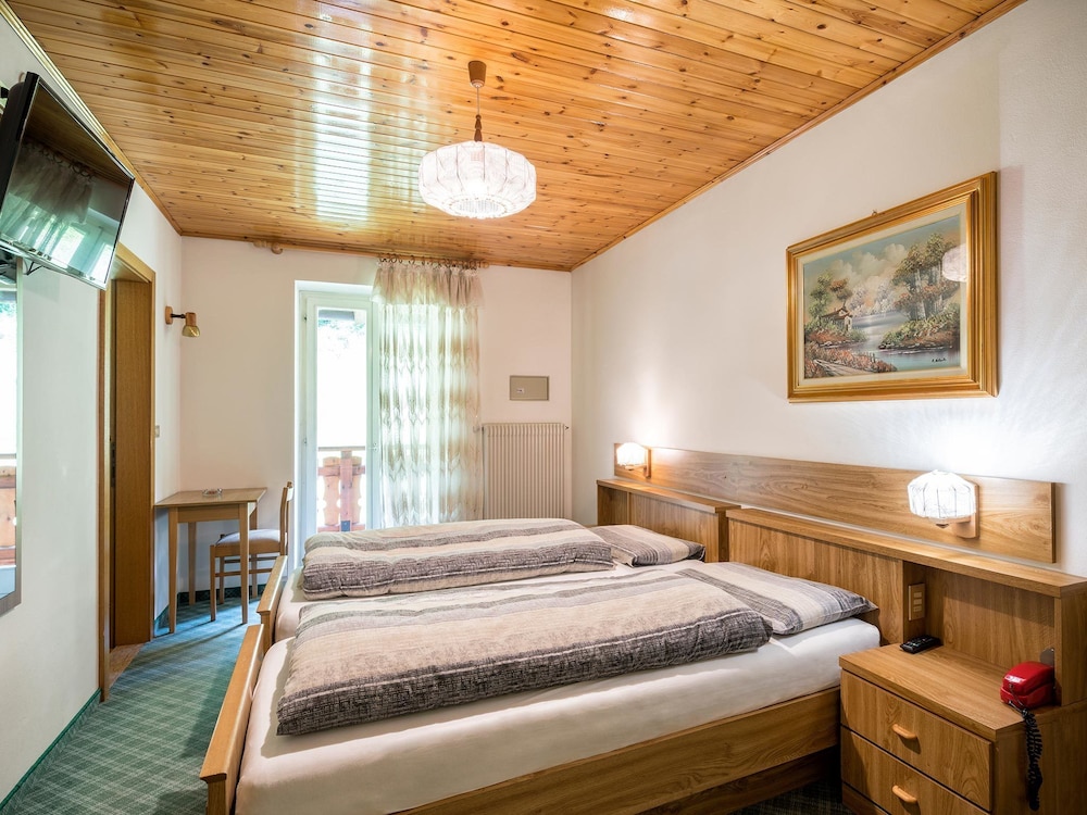 

Roma - Ziano di Fiemme - Albergo Panorama