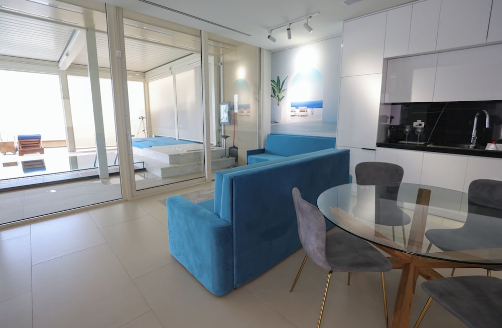 

Catania - Dhërmi - Green Coast Resort & Residences 94