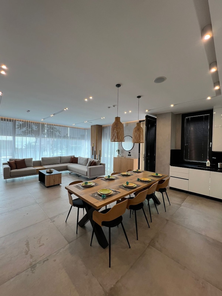 

Comiso - Dhërmi - Green Coast Resort & Residences 94