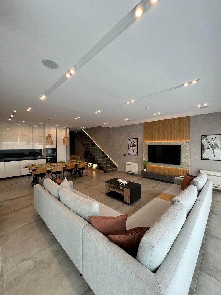 

Catania - Dhërmi - Green Coast Resort & Residences 94