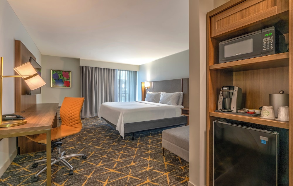 

Milano - Metairie - Holiday Inn New Orleans-Downtown Superdome