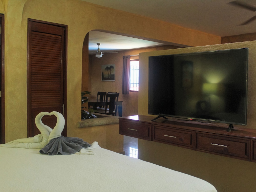 

Torino - Cozumel - Hotel La Casona Real