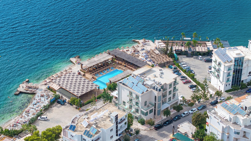 

Catania - Riviera Albanese - Grand Hotel Saranda