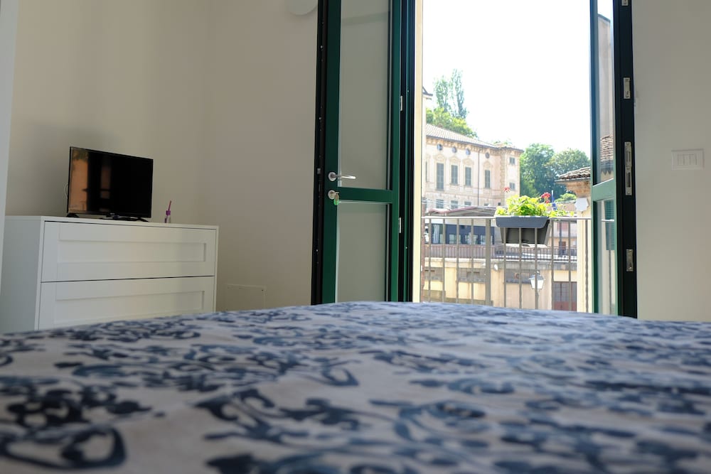 

Torino - Monferrato e Langhe, Piemonte - Albergo Tenco by Bottega