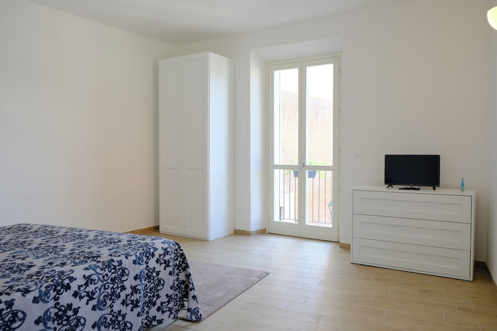 

Roma - Acqui Terme - Albergo Tenco by Bottega