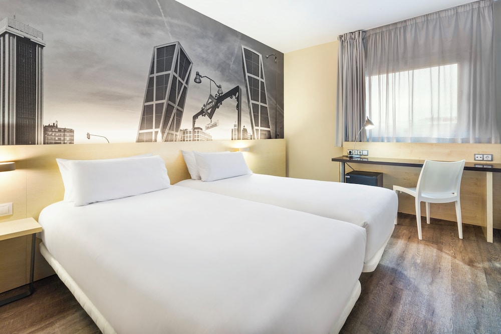 

Torino - Aeroporto di Madrid - B&B HOTEL Madrid Aeropuerto T1 T2 T3