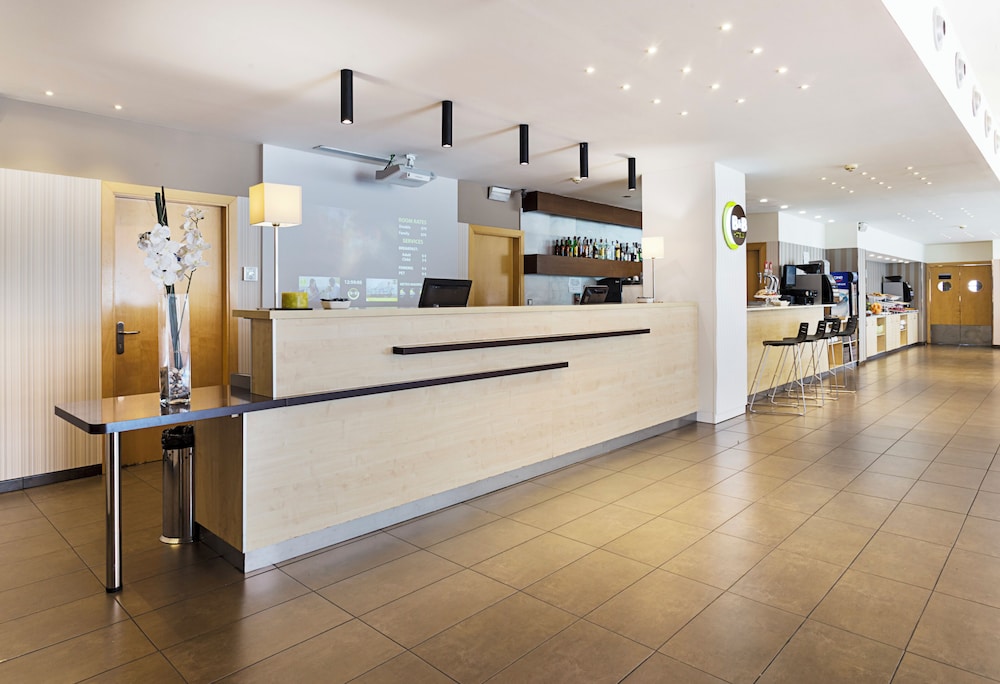 

Napoli - Madrid - B&B HOTEL Madrid Aeropuerto T1 T2 T3