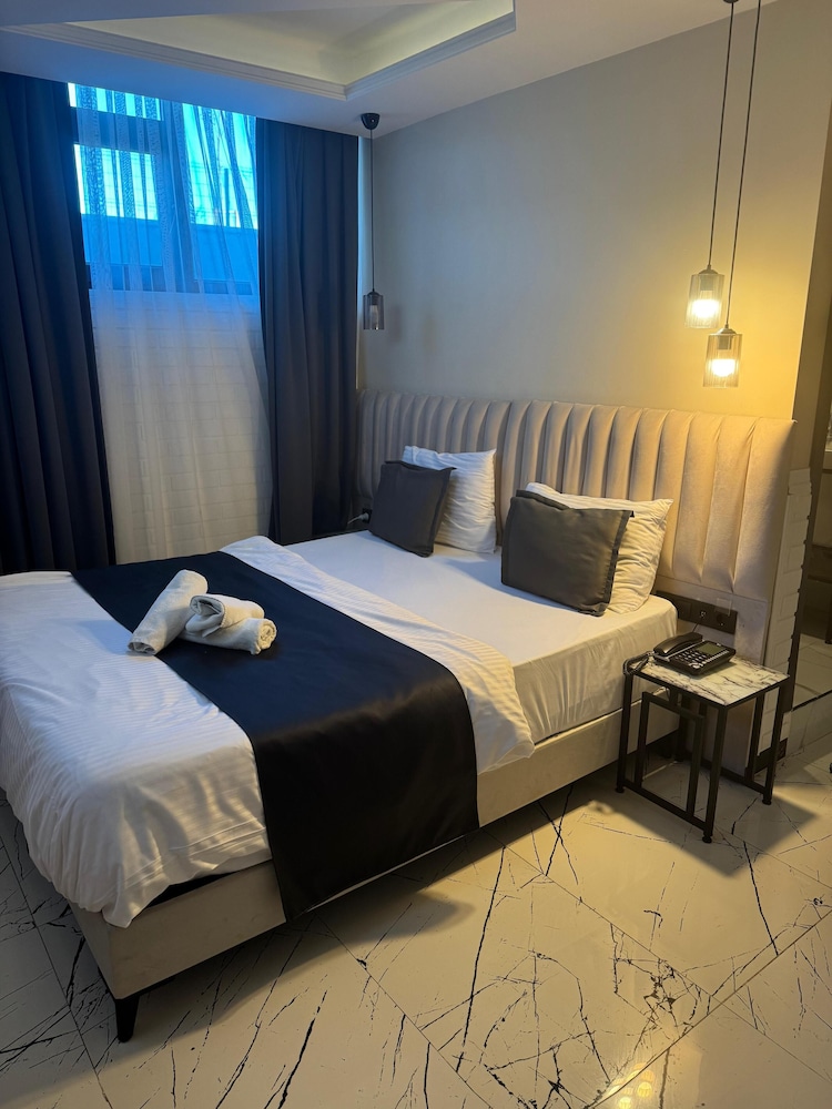 

Catania - Istanbul, New Airport - D Twins Airport Hotel