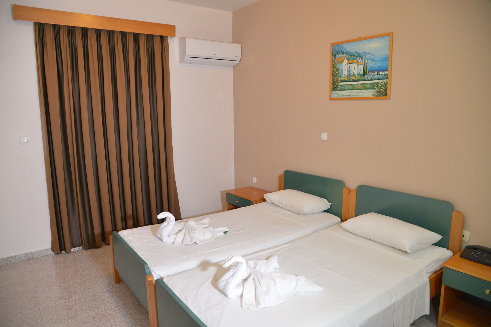 

Torino - Koskinou - Emerald Hotel