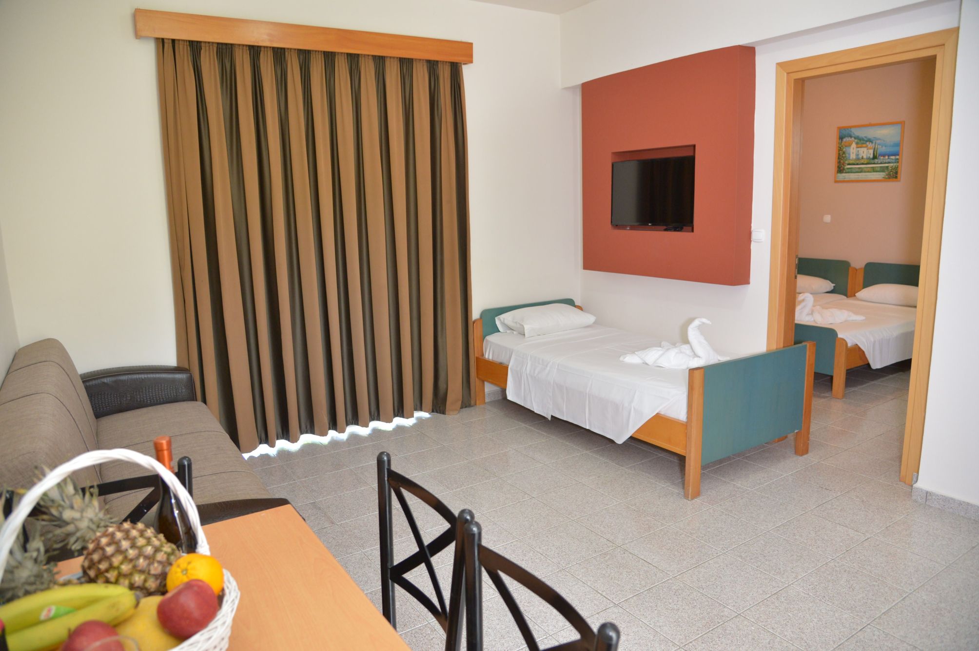 

Verona - Koskinou - Emerald Hotel