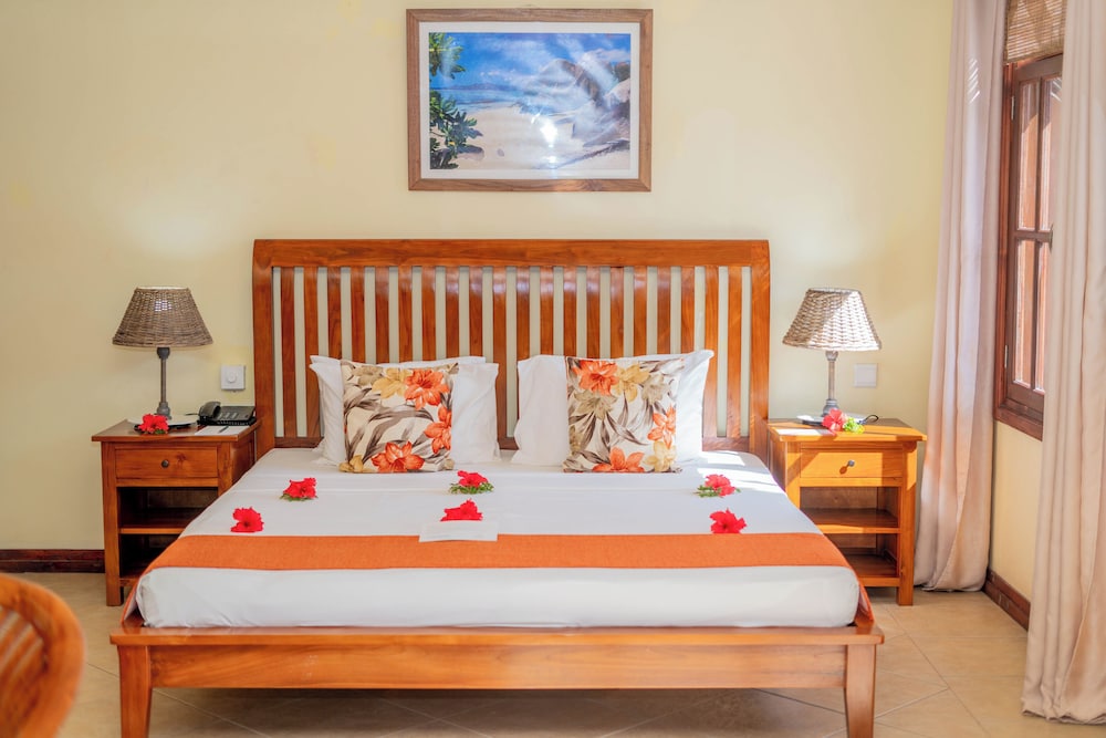 

Torino - Grand Anse, Isola di Praslin - Castello Beach Hotel