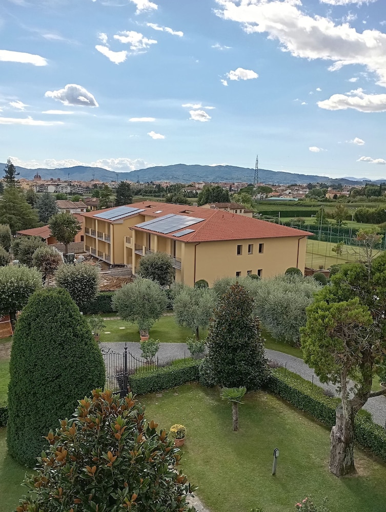Bari - Pistoia - Hotel Villa Cappugi