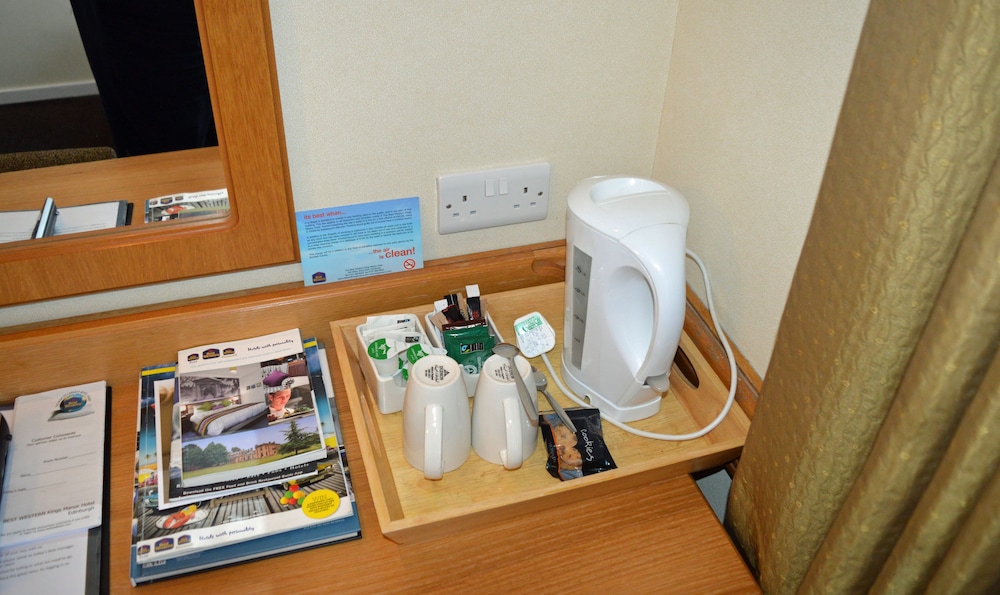 

Bari - Leith - Best Western Kings Manor
